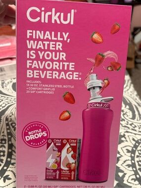 Cirkul Strawberry Pink Stainless Bottle + Flavor